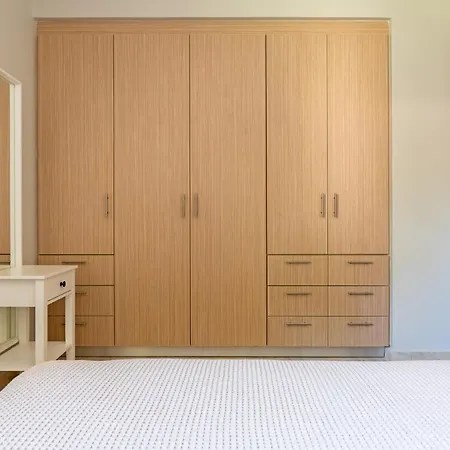 Horizon Апартаменты Аргостолион